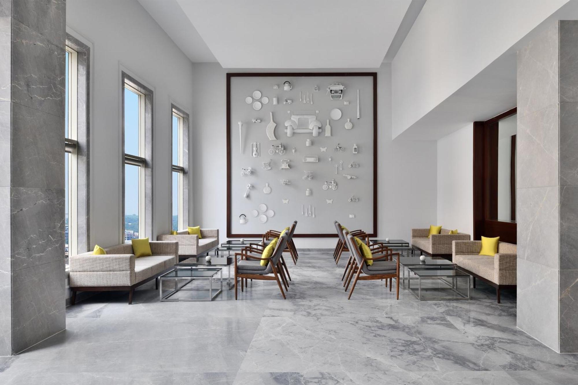 Le Meridien होटल 5*